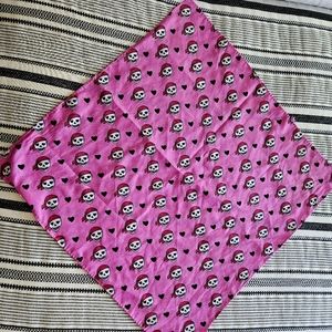 Vintage Pirate Skull and Hearts Pink Bandana